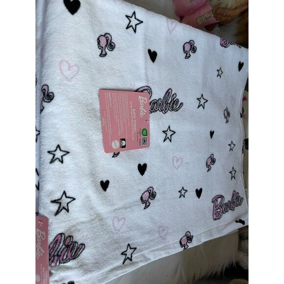 Barbie Bath Towel Set! 4 BathTowels,2 HandTowels,4 Washcloths New Hot Item - Picture 2 of 9